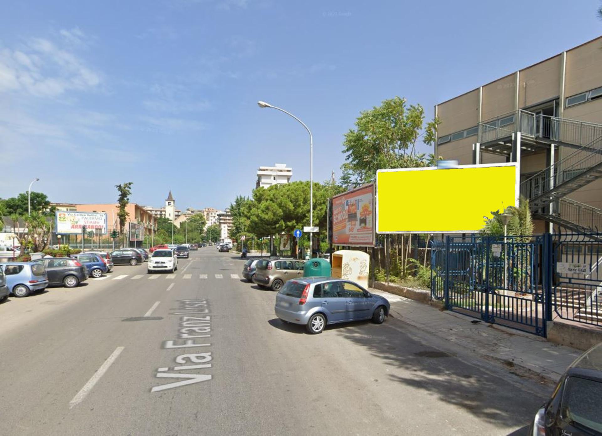 Impianto 6 X 3 a Palermo, in zona Alimentari Minimarket