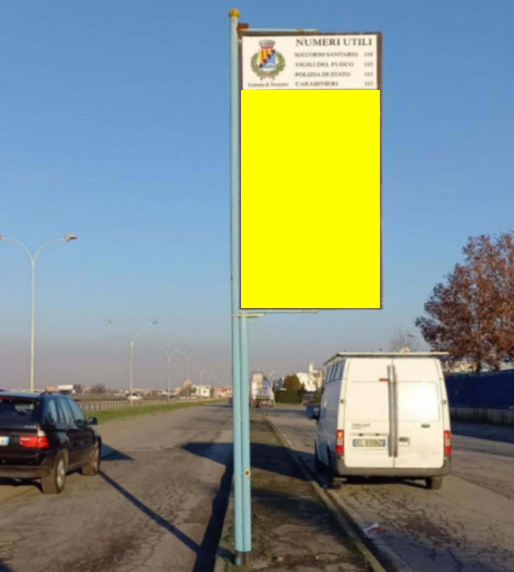 Impianto CARTELLONISTICA a Trezzano sul Naviglio, in zona Extrò