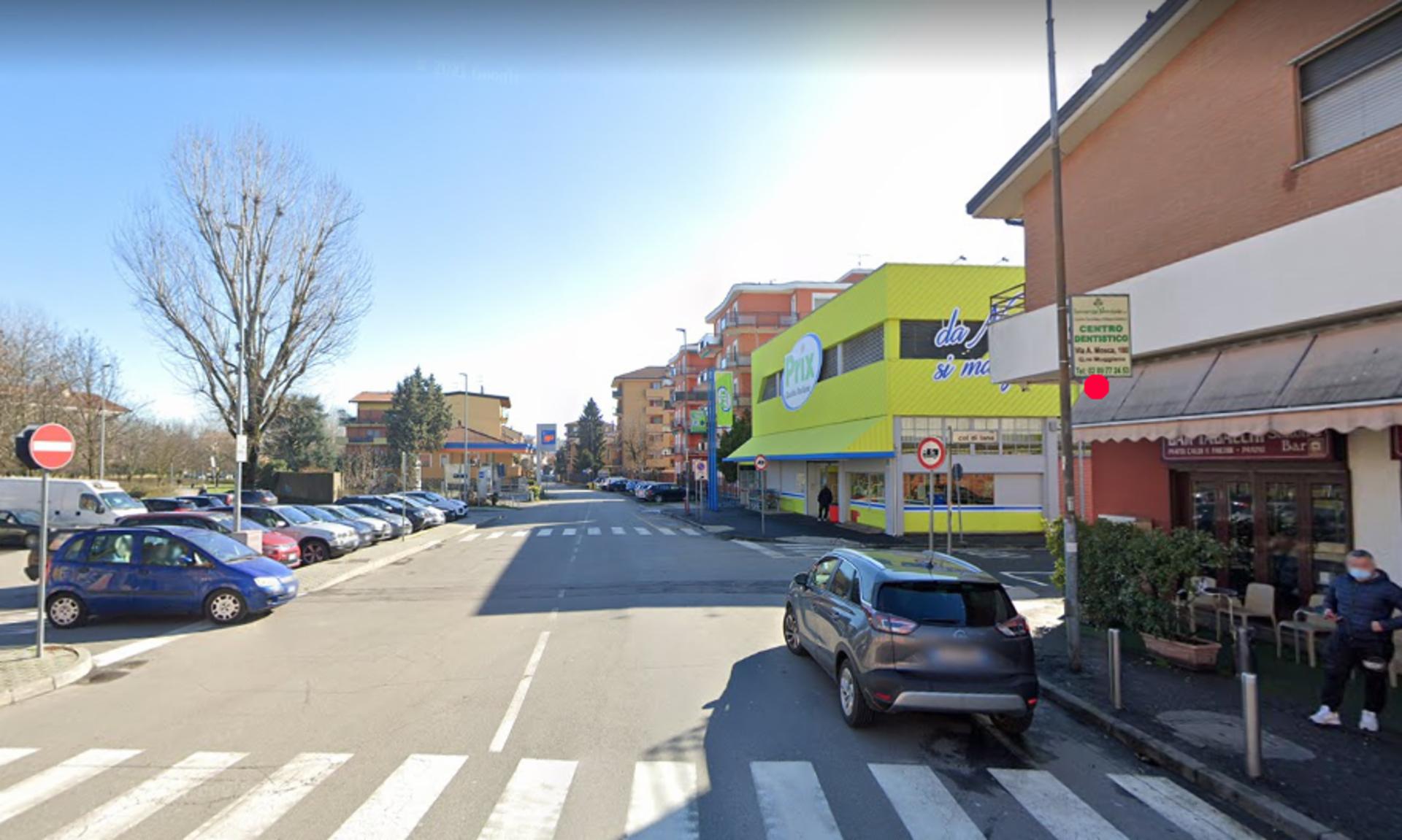 Impianto TARGA PALO a Cesano Boscone, in zona Prix Quality