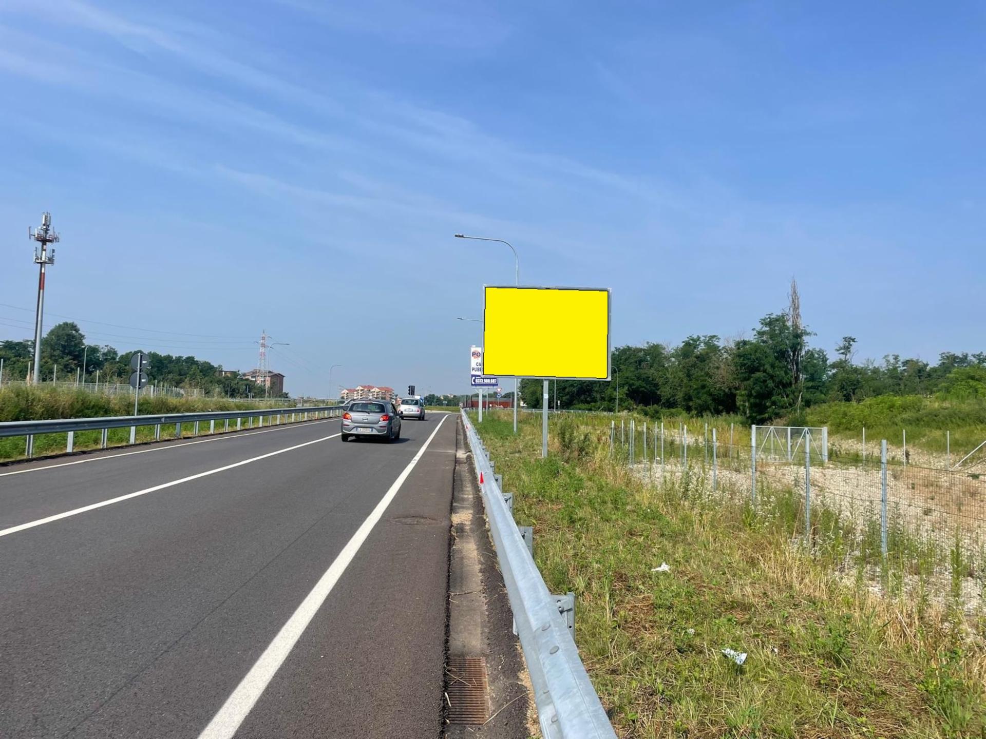 Impianto a S.P. 306 km 2+630 dx - 30 mt dopo di Via Brodolini lato sx dir. Paderno Dugnano  Bollate