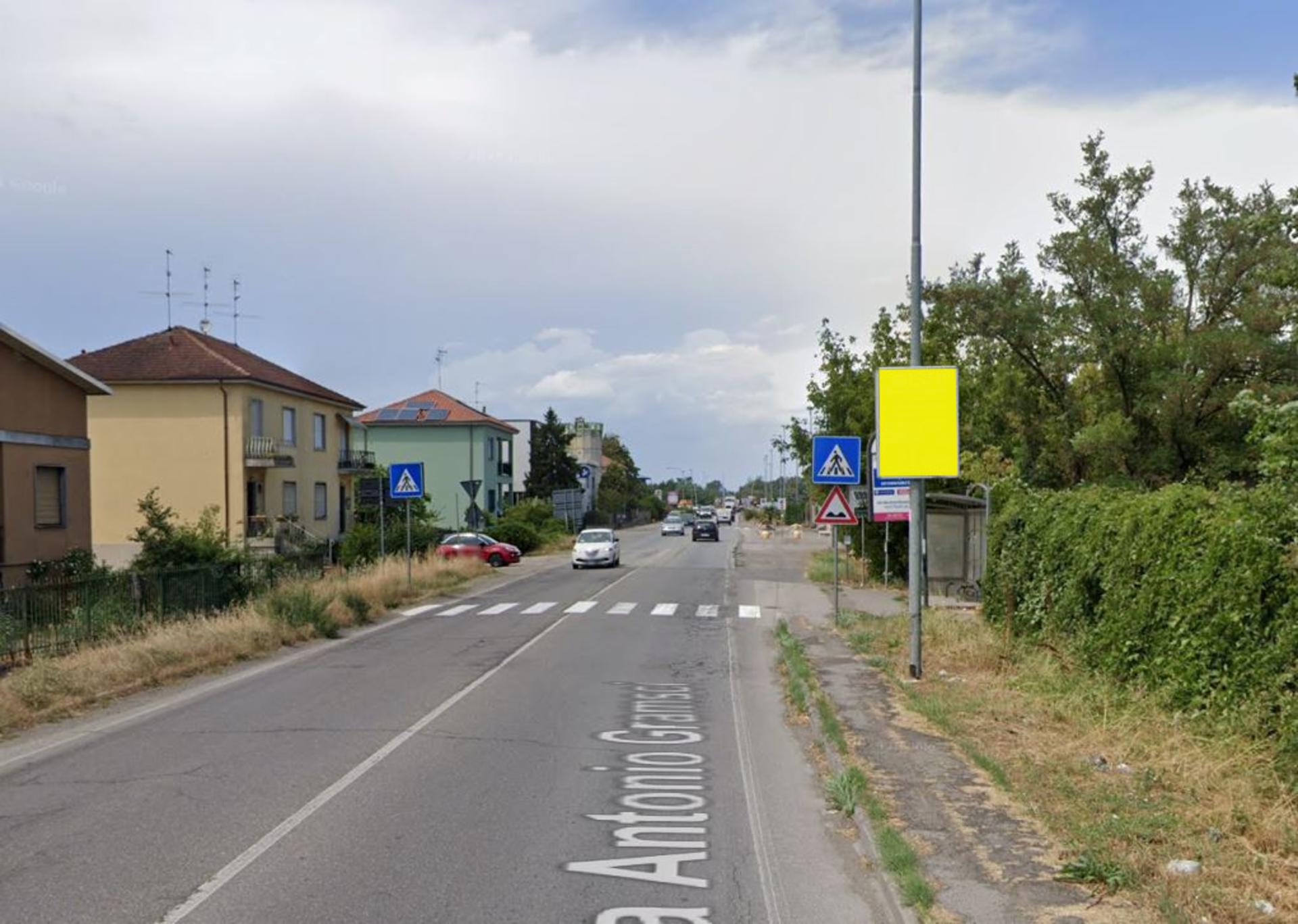 Impianto POLE MEDIA a San Martino Siccomario, in zona San Martino Siccomario - SP35 Dei Giovi - Gramsci, 8