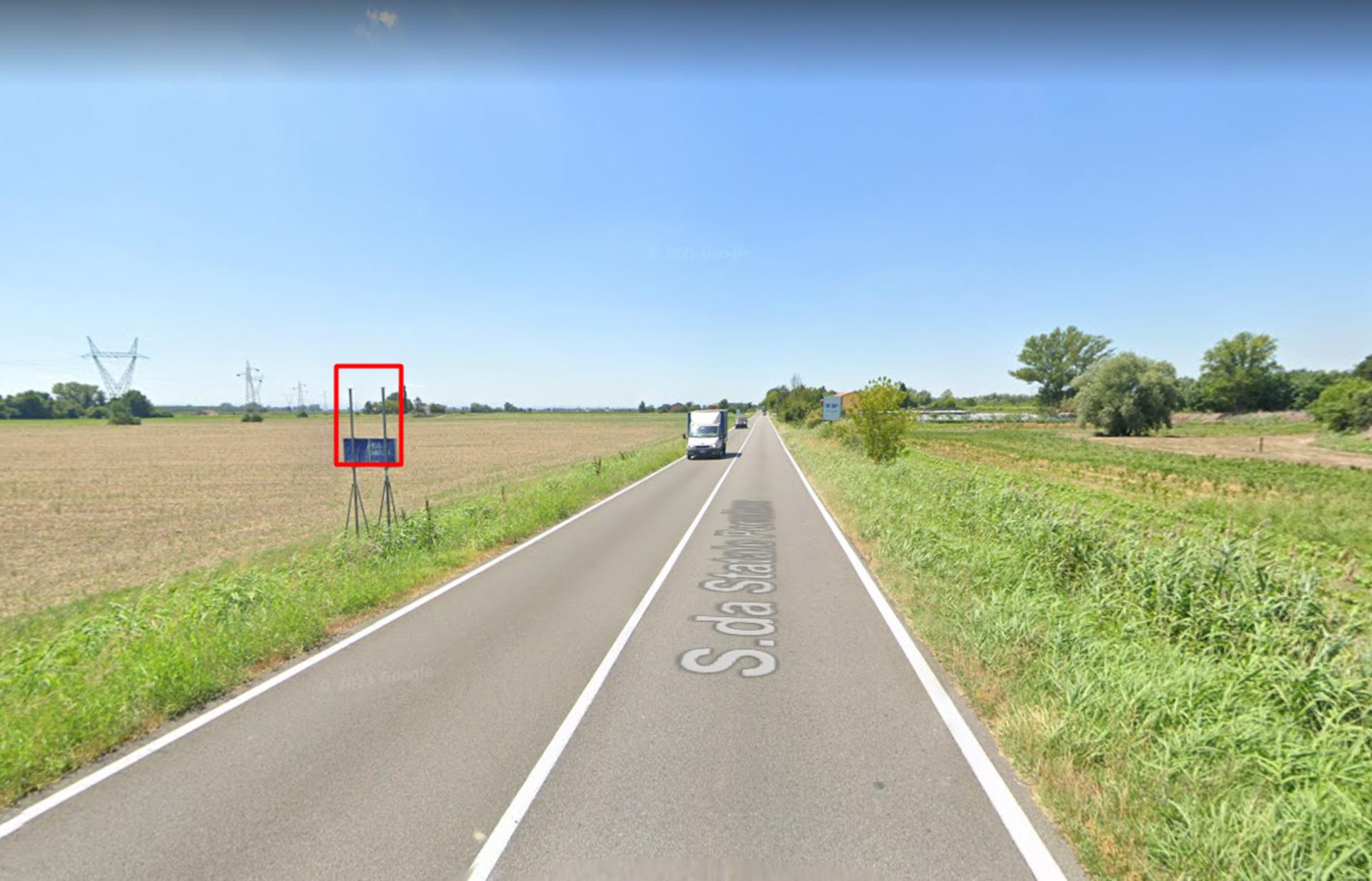 Impianto CARTELLONISTICA a Malalbergo, in zona Scalone