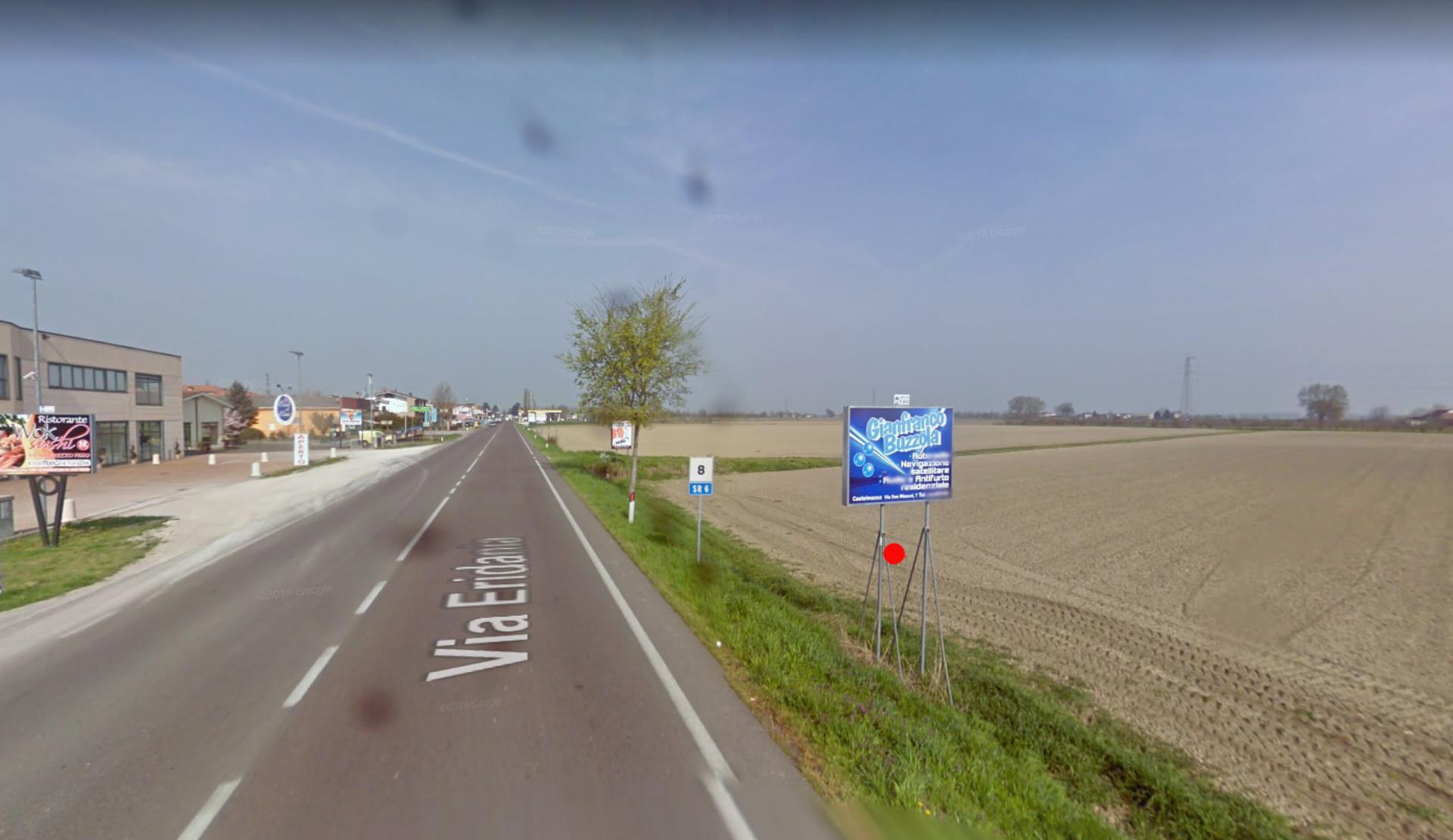 Impianto CARTELLONISTICA a Stienta, in zona Chiesa di Santo Stefano