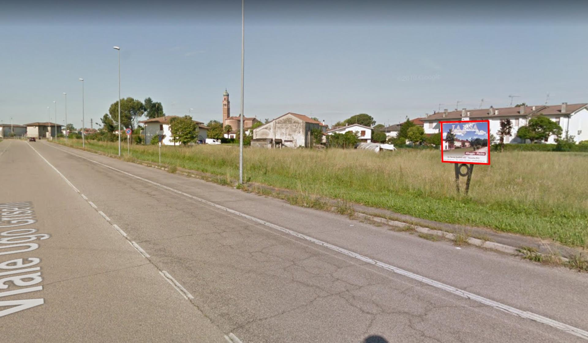 Impianto CARTELLONISTICA a Trecenta, in zona Parrocchia di San Giorgio martire