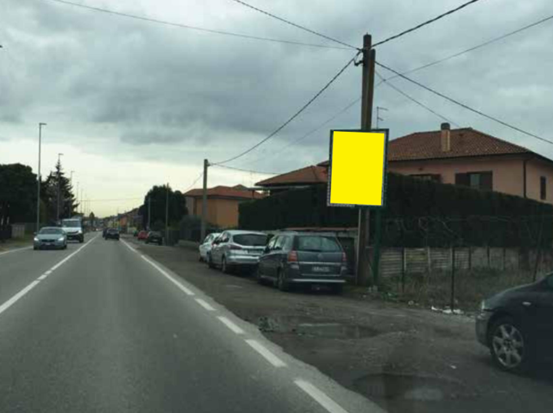 Impianto CARTELLONISTICA a Uboldo, in zona Farmacia Moderna