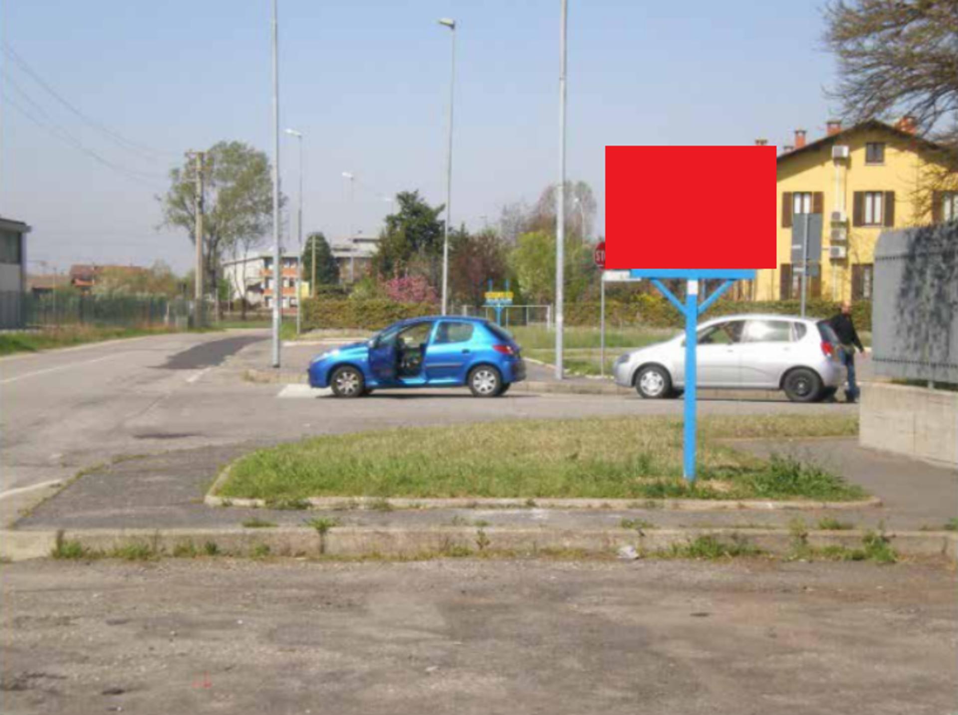 Impianto CARTELLONISTICA a Pogliano Milanese, in zona Burger King