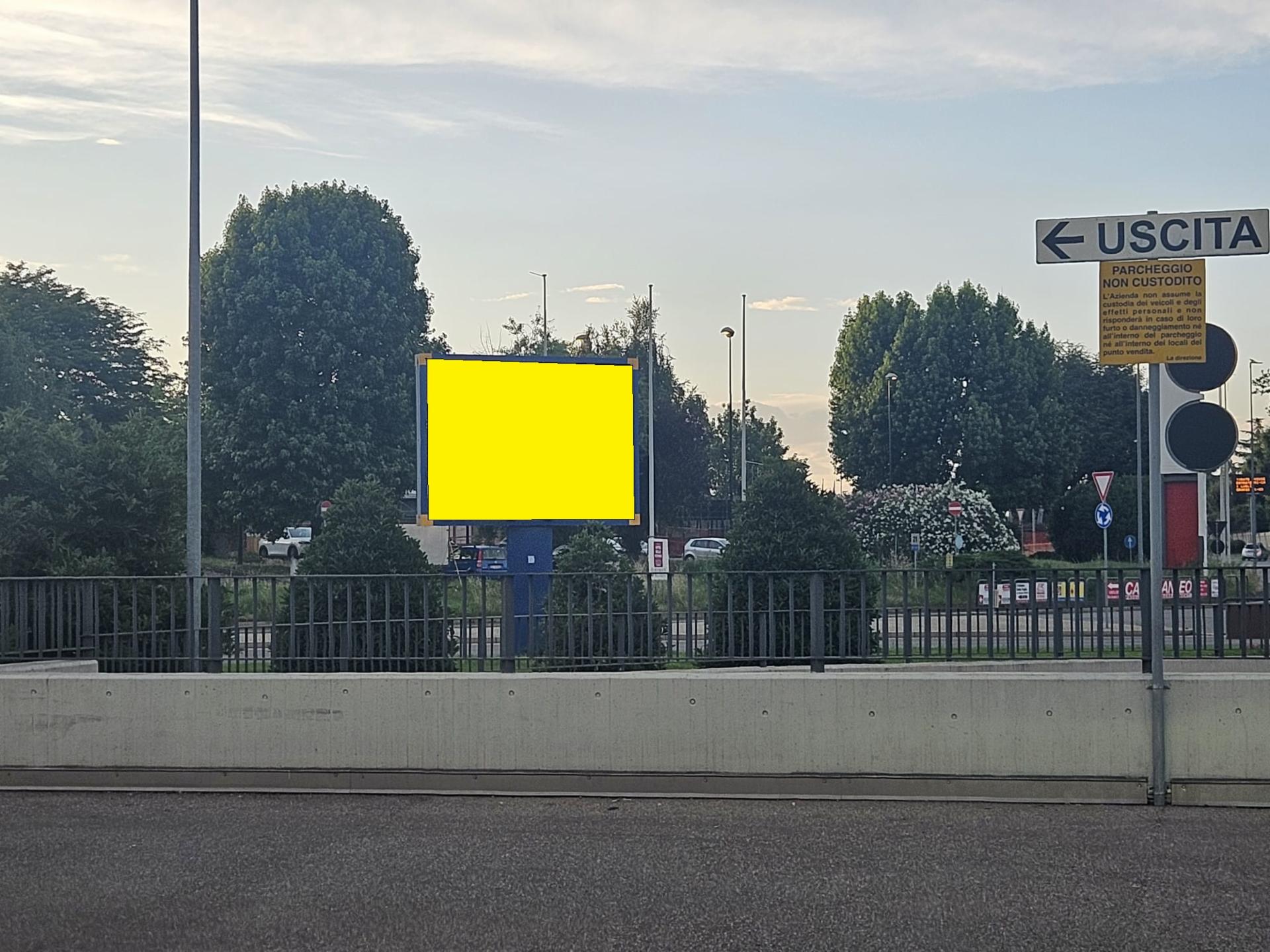 Impianto POSTER a Saronno, in zona Rotonda di Saronno