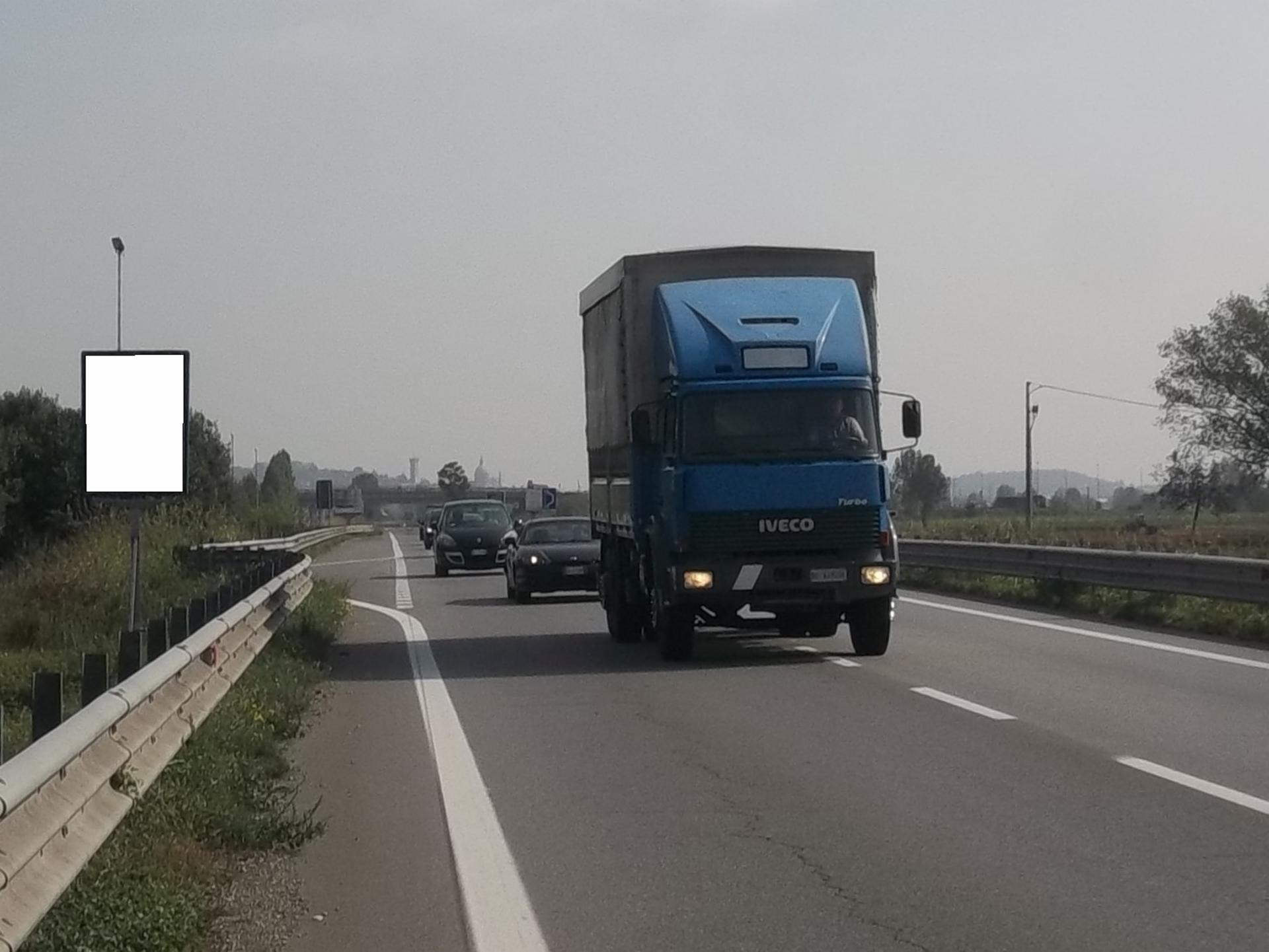 Impianto CARTELLONISTICA a Bedizzole, in zona Lonato - Gandola