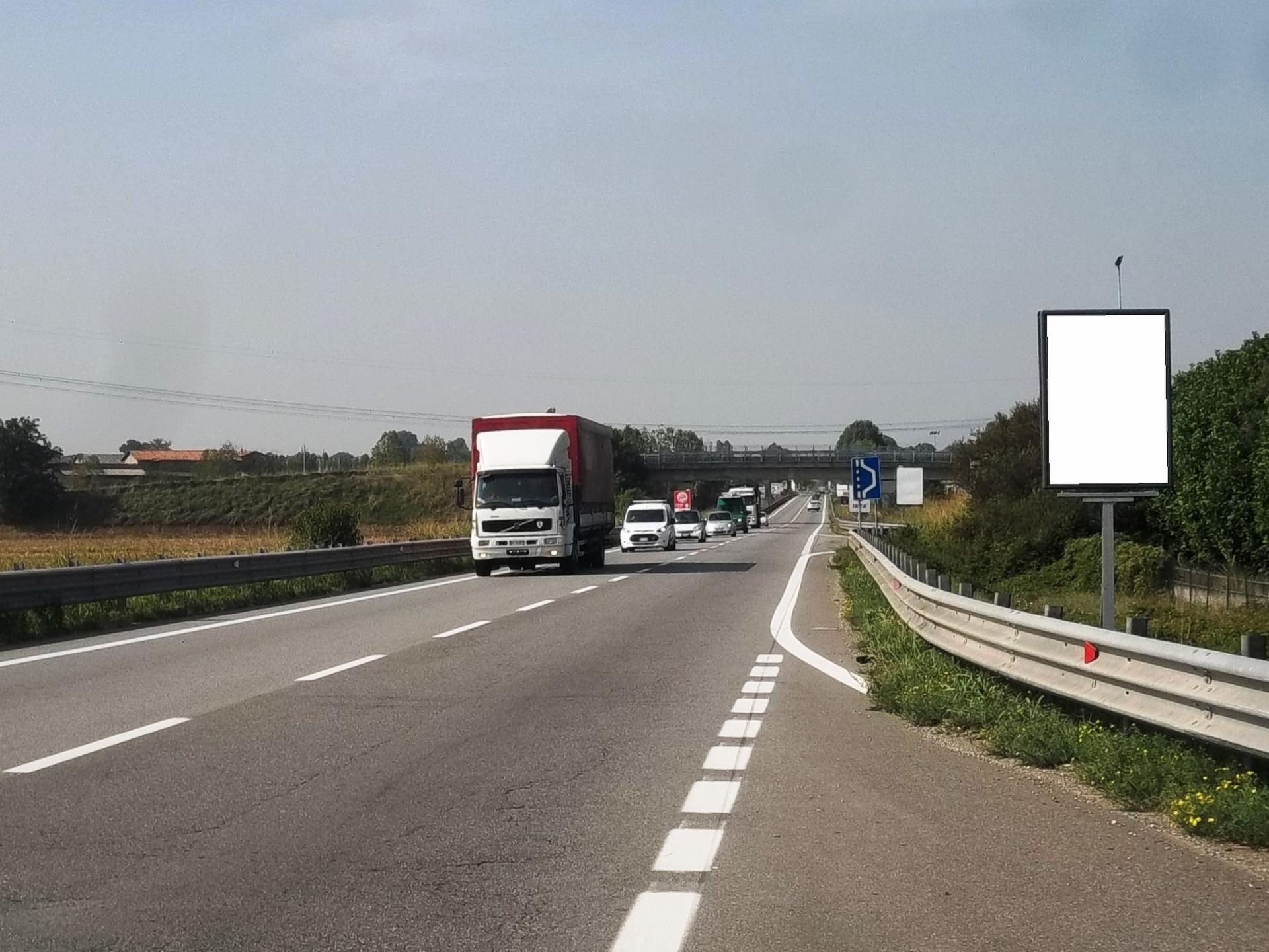 Impianto CARTELLONISTICA a Bedizzole, in zona Lonato - Gandola