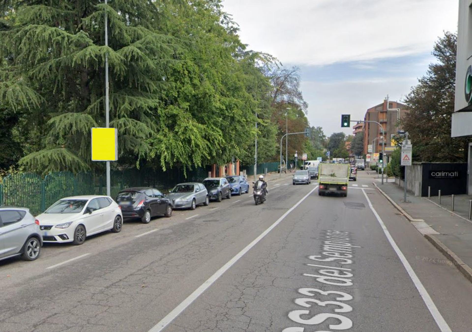 Impianto POLE MEDIA a Legnano, in zona Lidia acconciature