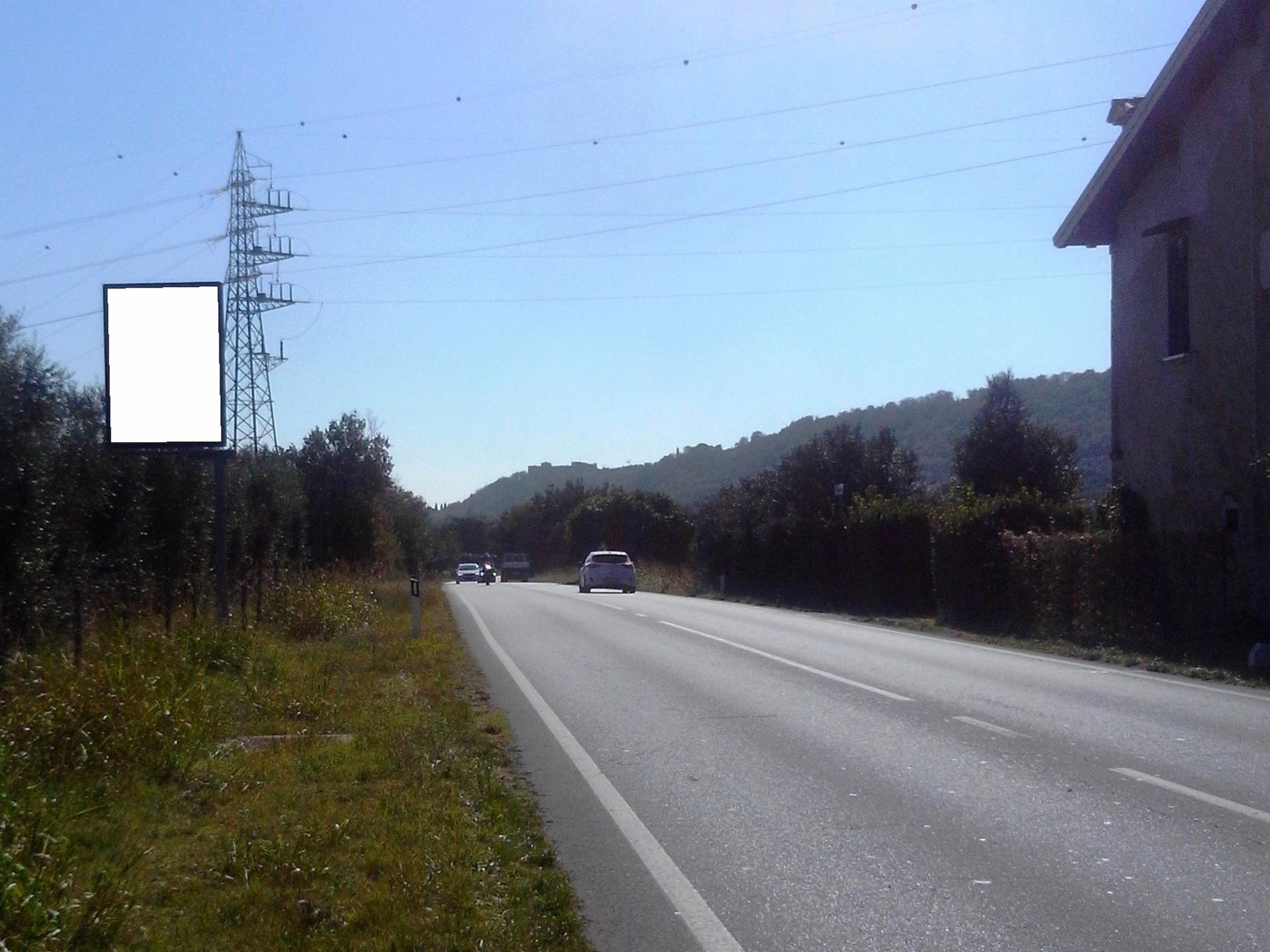 Impianto CARTELLONISTICA a Lonato del Garda, in zona Lovale