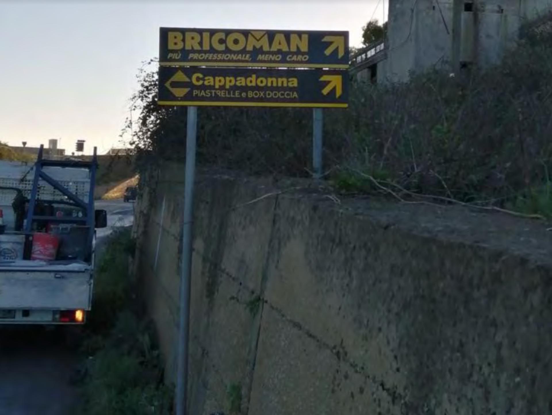 Impianto a STRADA PROVINCIALE 52 per viale delle Americhe - prima della rotonda  Ragusa