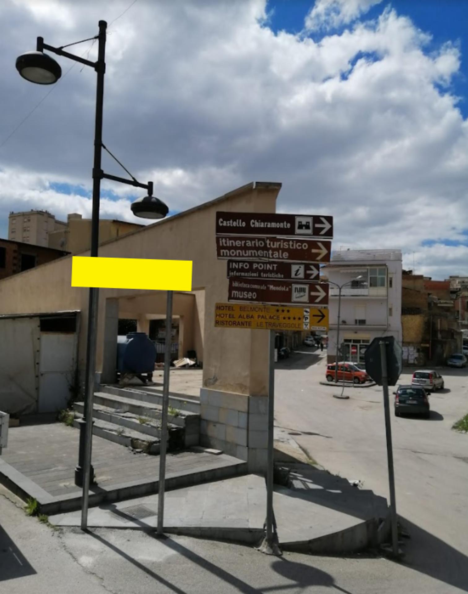 Impianto FRECCE / PREINSEGNE a Favara, in zona Hard Discount