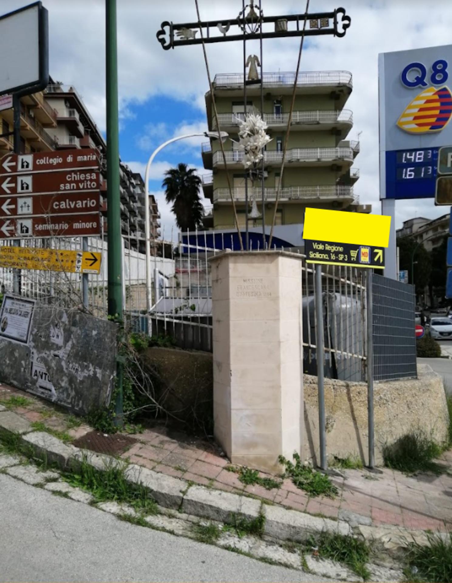 Impianto FRECCE / PREINSEGNE a Favara, in zona Max Supermercati