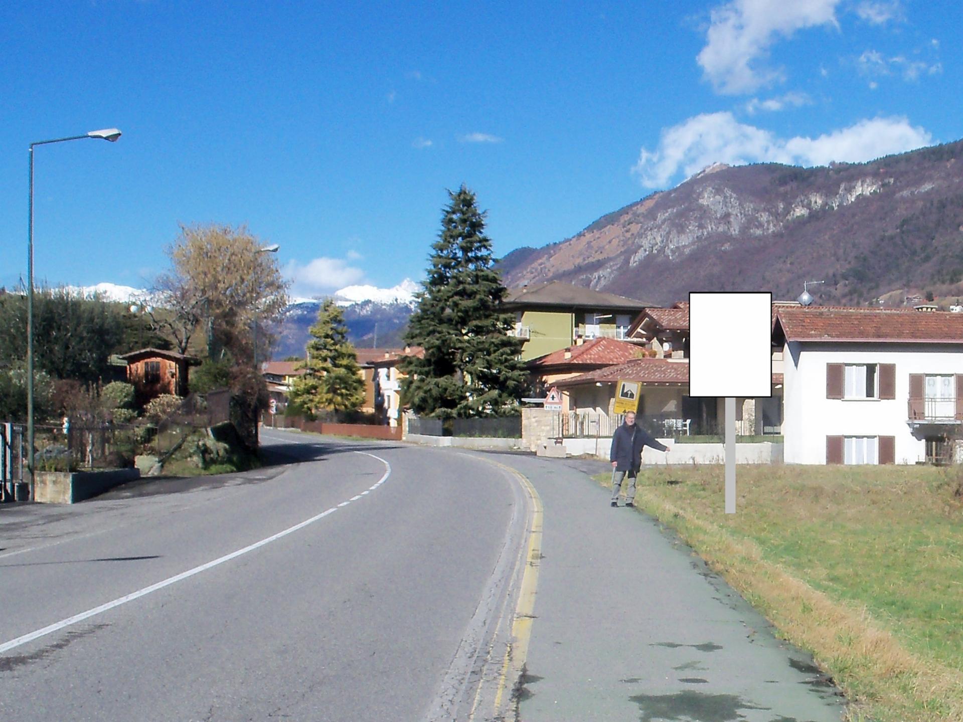 Impianto CARTELLONISTICA a Sovere, in zona Giurini