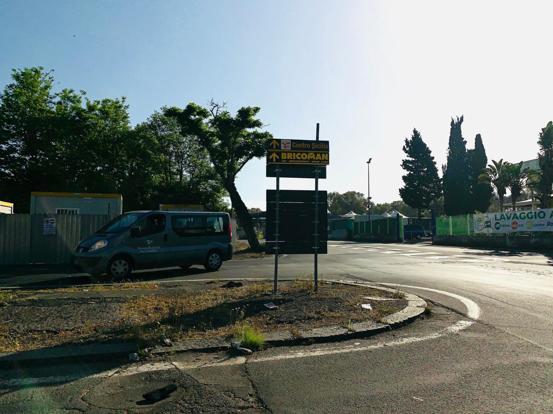 Impianto FRECCE / PREINSEGNE a Catania, in zona Dakri
