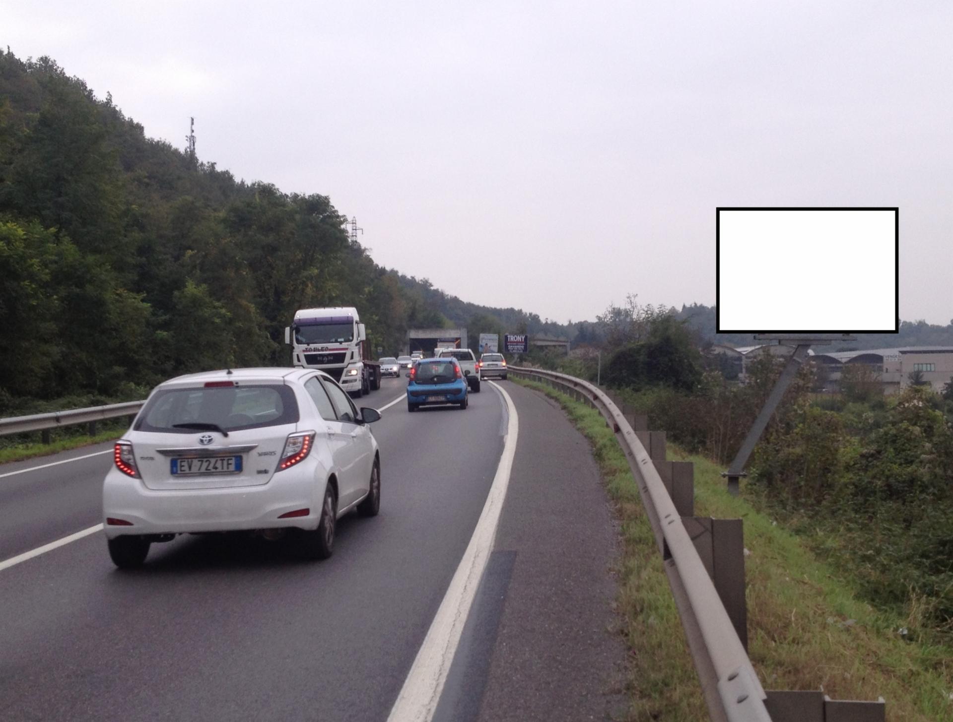 Impianto CARTELLONISTICA a Villanuova sul Clisi, in zona Bar dell'Angolo