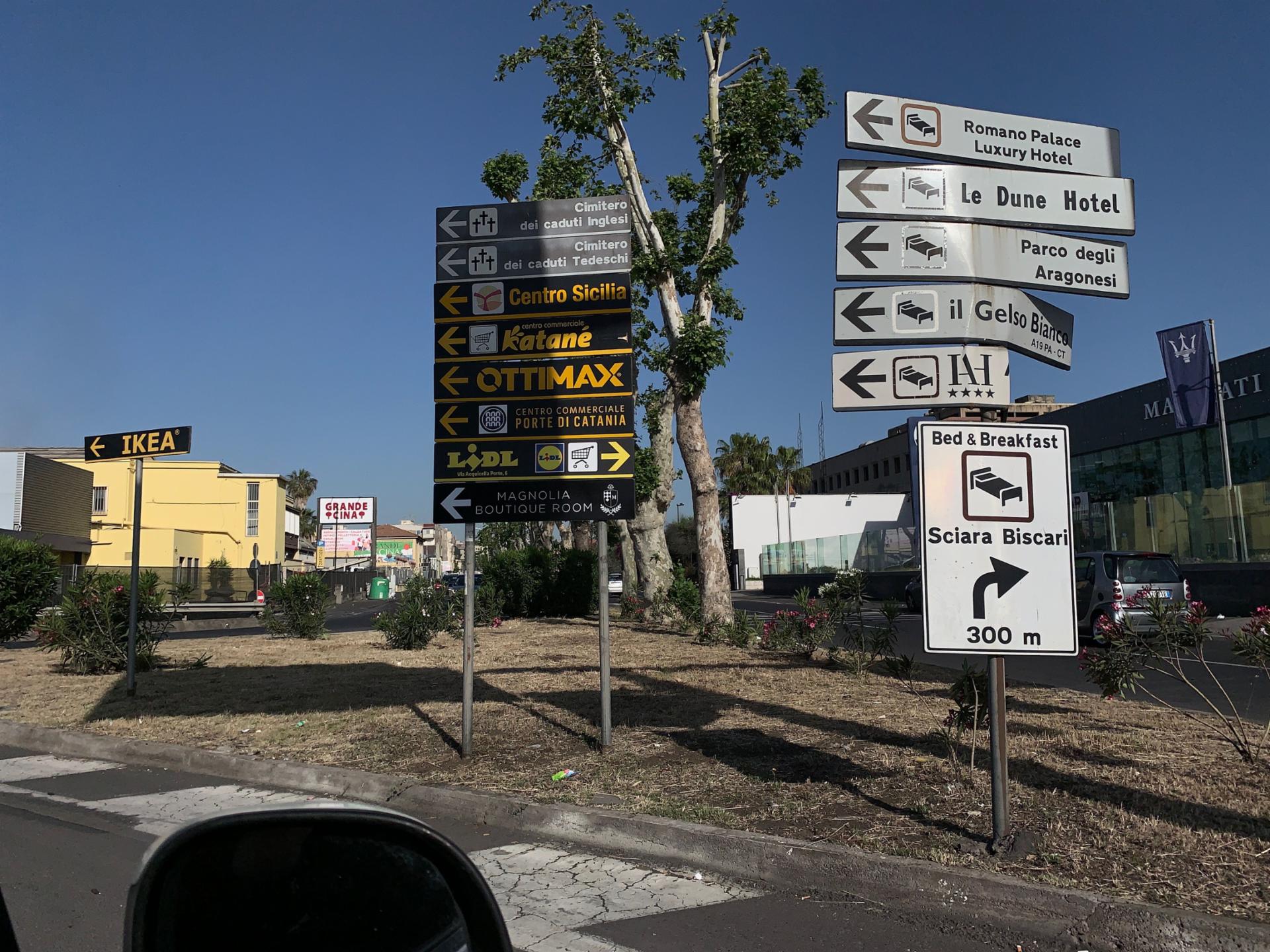 Impianto a ROTONDA via acquicella porto dir asse dei servizi  Catania