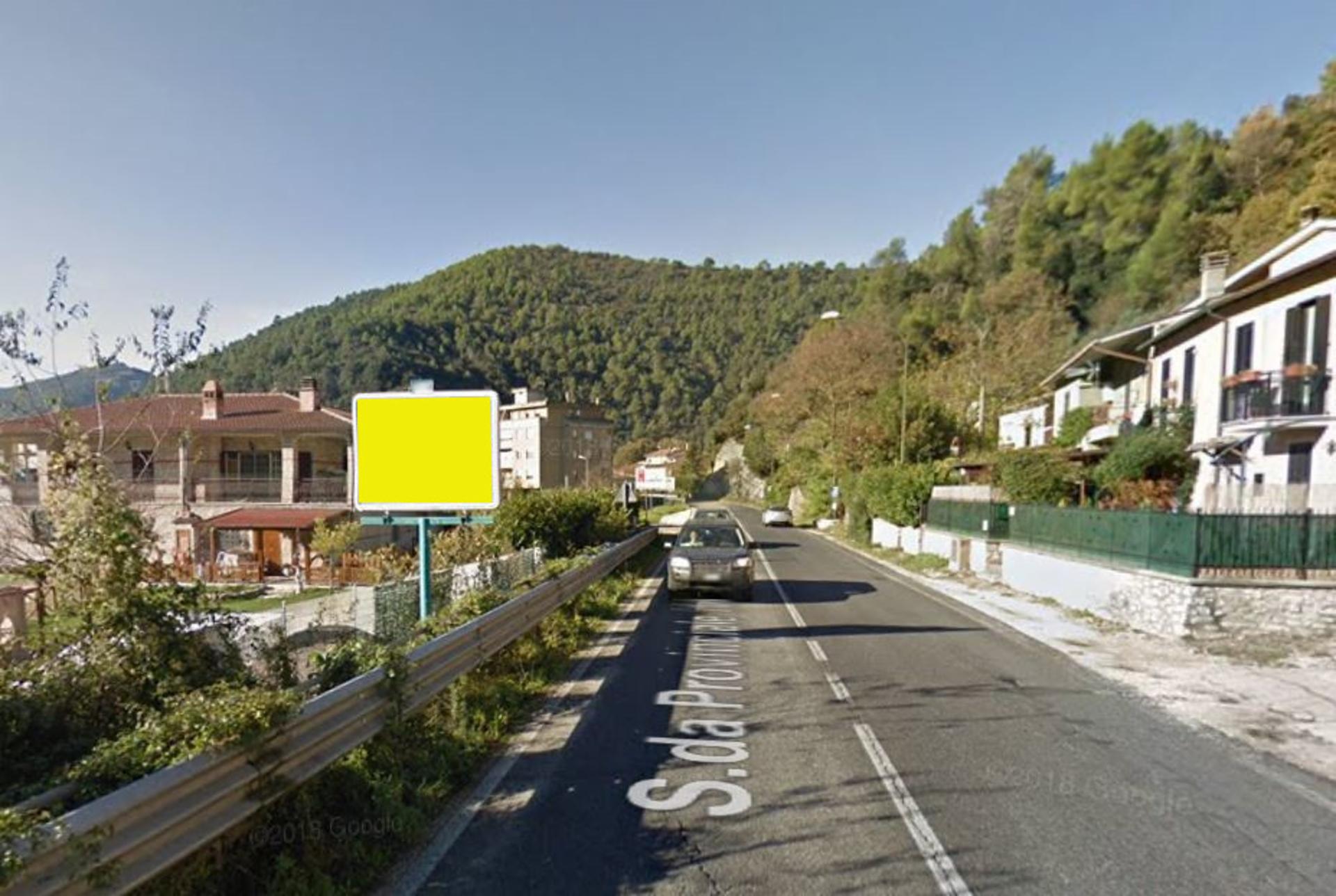 Impianto CARTELLONISTICA a Terni, in zona Farmacia Fatati