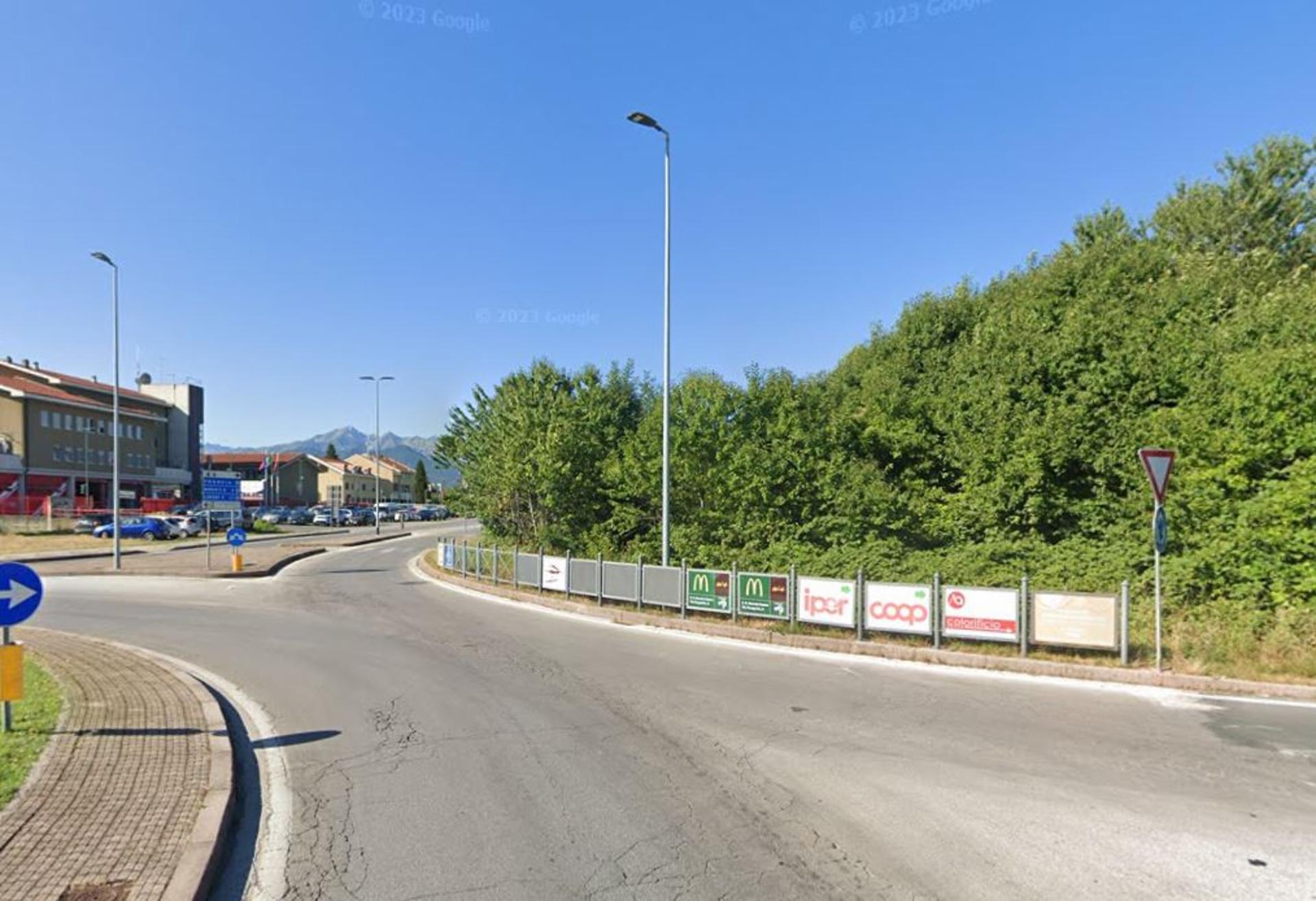 Impianto TRANSENNA a Cuneo, in zona Arredamenti Bruno