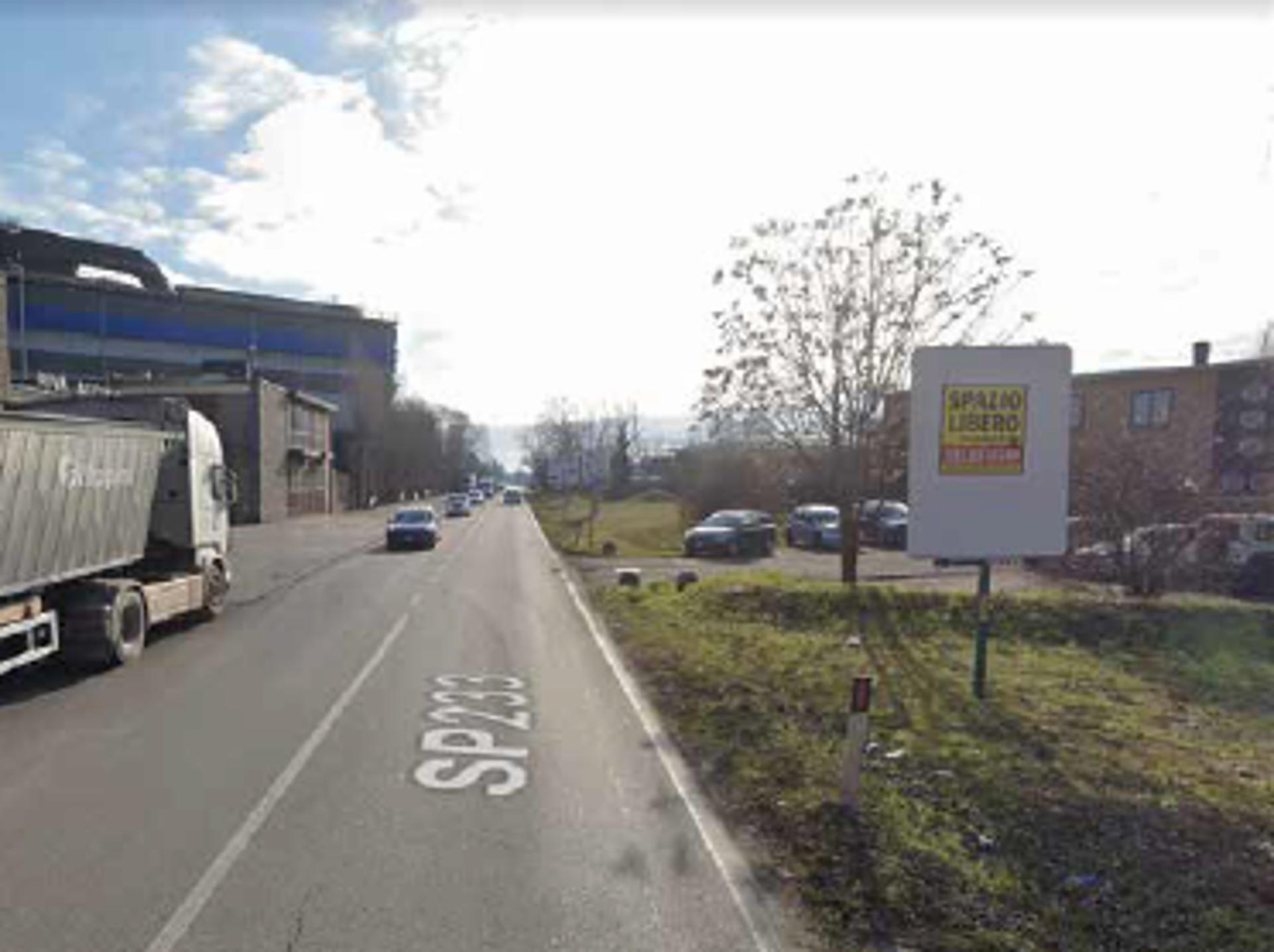 Impianto CARTELLONISTICA a Caronno Pertusella, in zona Chiesa parrocchiale di Santa Margherita Vergine e Martire