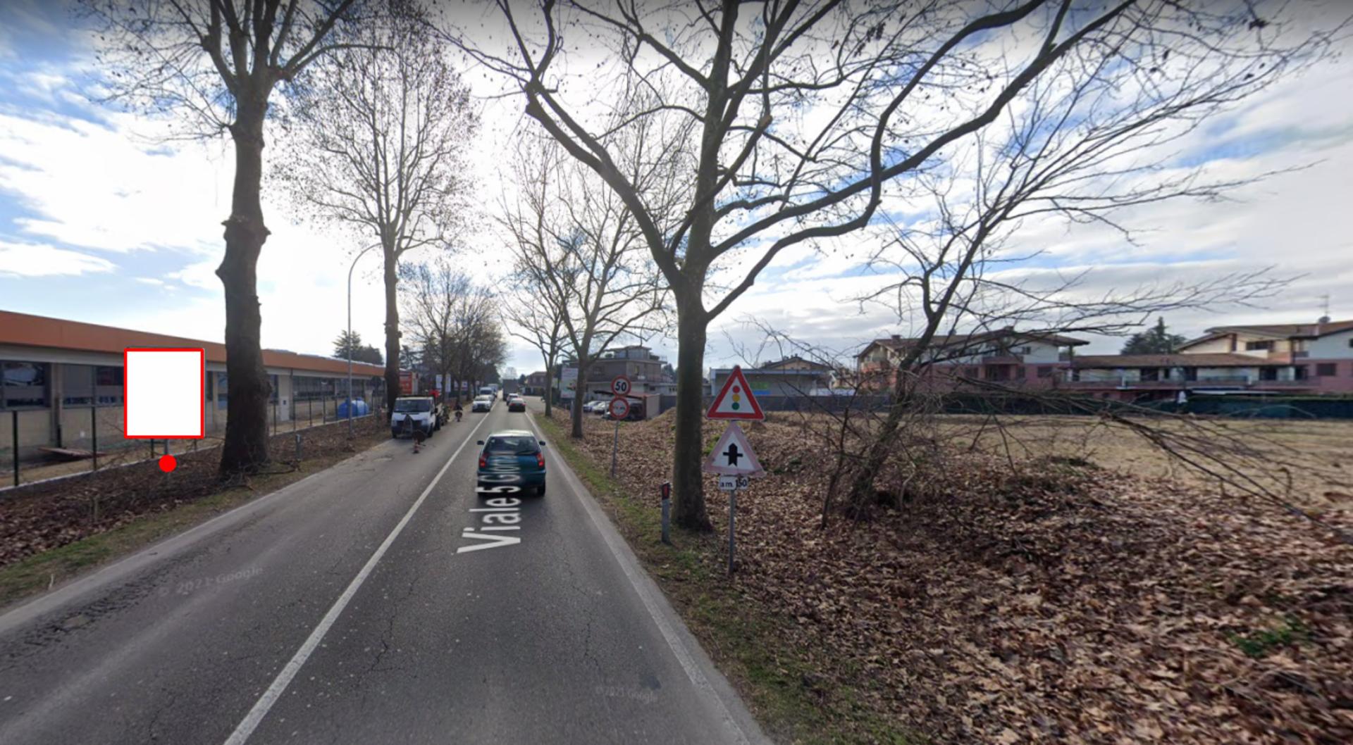 Impianto CARTELLONISTICA a Caronno Pertusella, in zona Monumento ai Caduti di Bariola