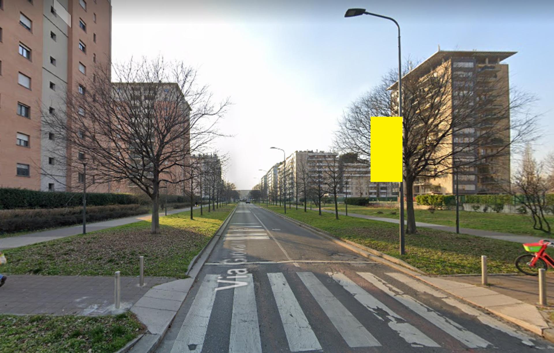 Impianto VERTICAL BANNER a Milano, in zona Porter House Milano
