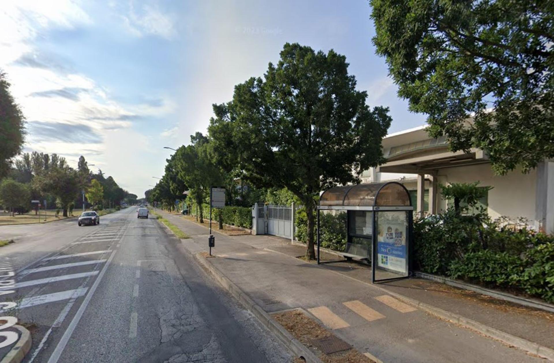 Impianto PENSILINA a Forlì, in zona EuroSpin