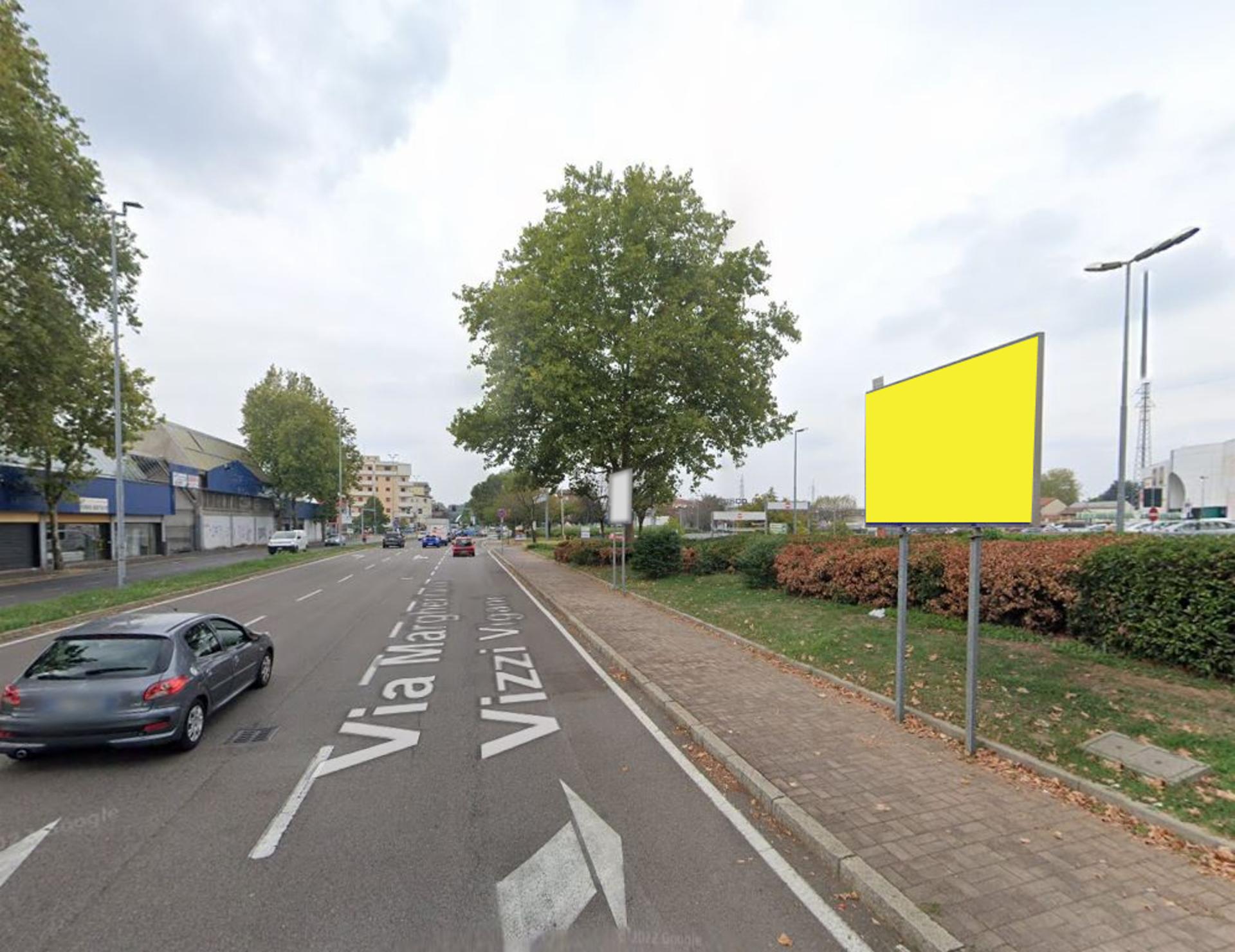 Impianto CARTELLONISTICA a Cinisello Balsamo, in zona Pollo Campero