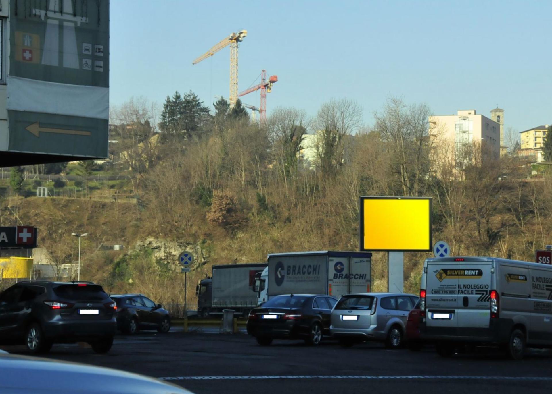Impianto DISPLAY / LED a Como, in zona Migrolino