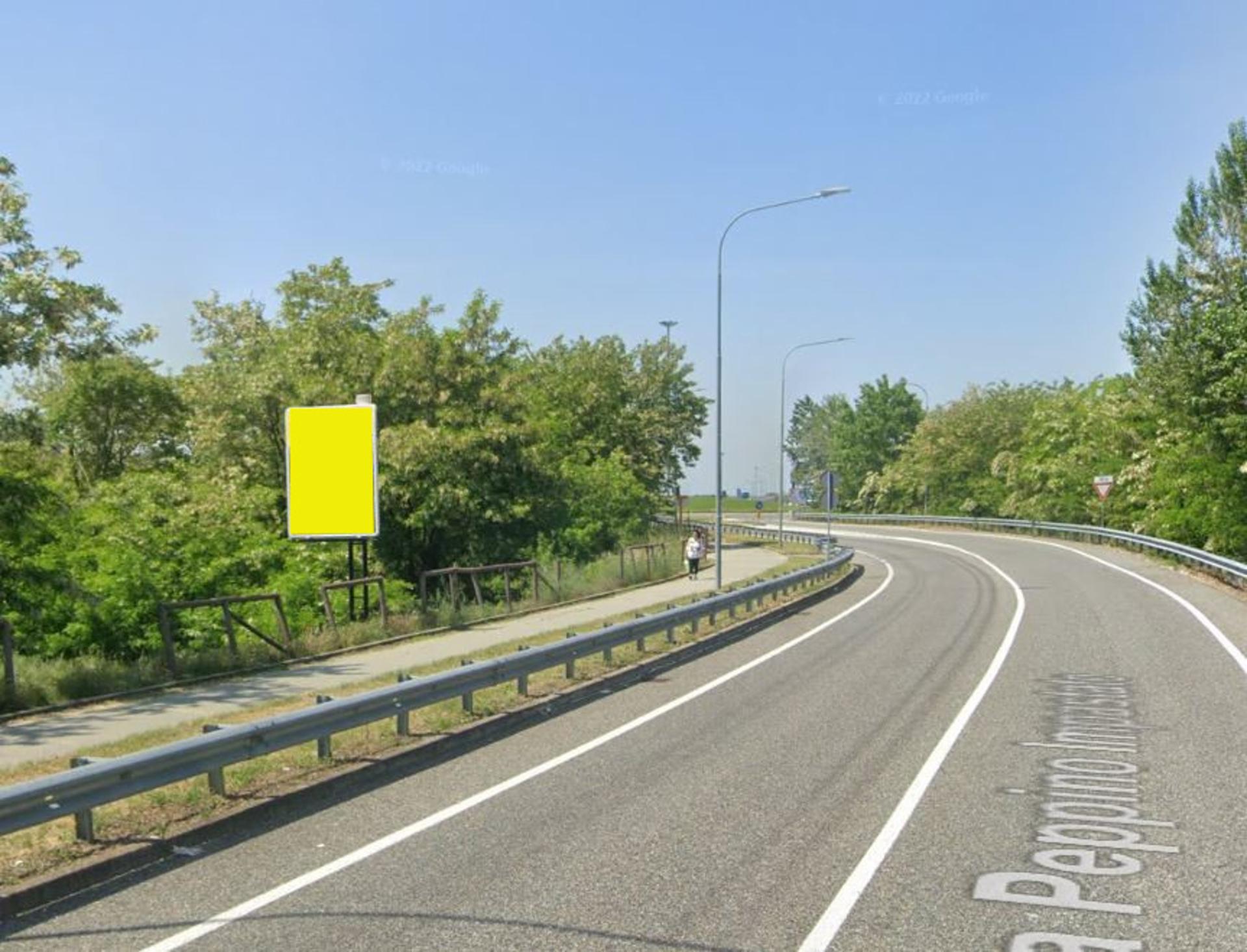 Impianto CARTELLONISTICA a Chivasso, in zona Sushiko
