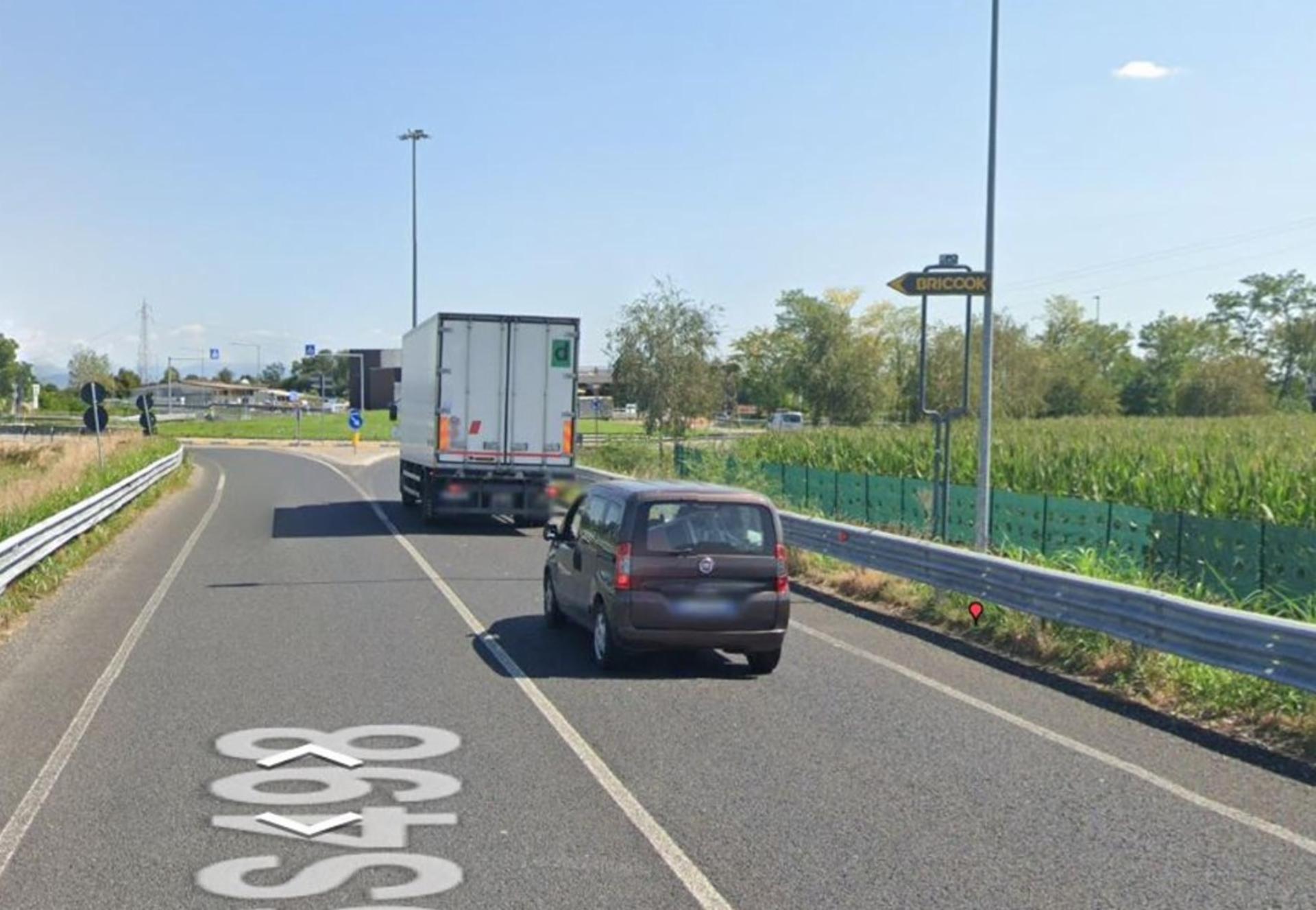 Impianto a EX S.S. 498 VAR Km. 3+640/sx  Romano di Lombardia