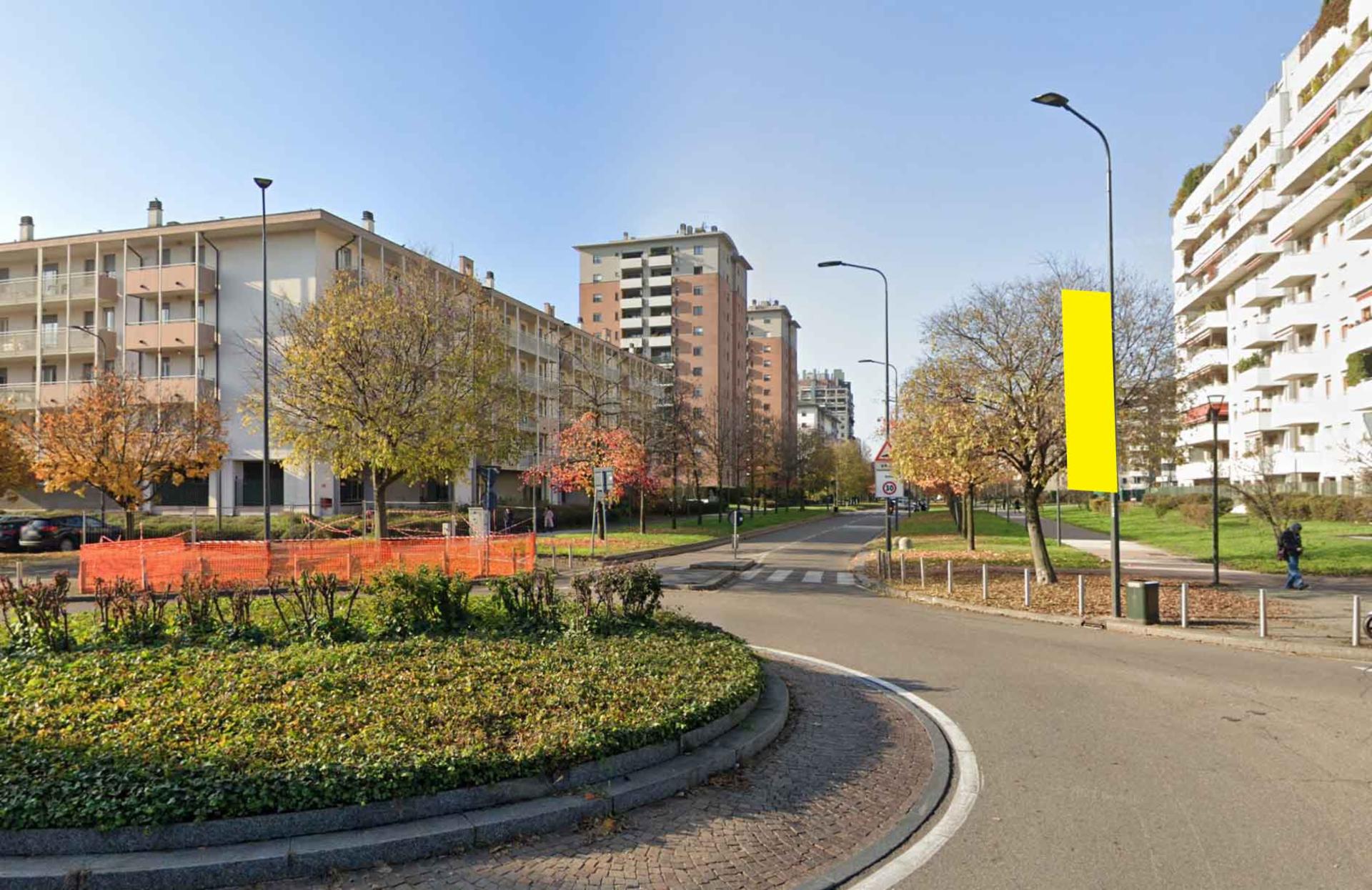 Impianto VERTICAL BANNER a Milano, in zona Porter House Milano