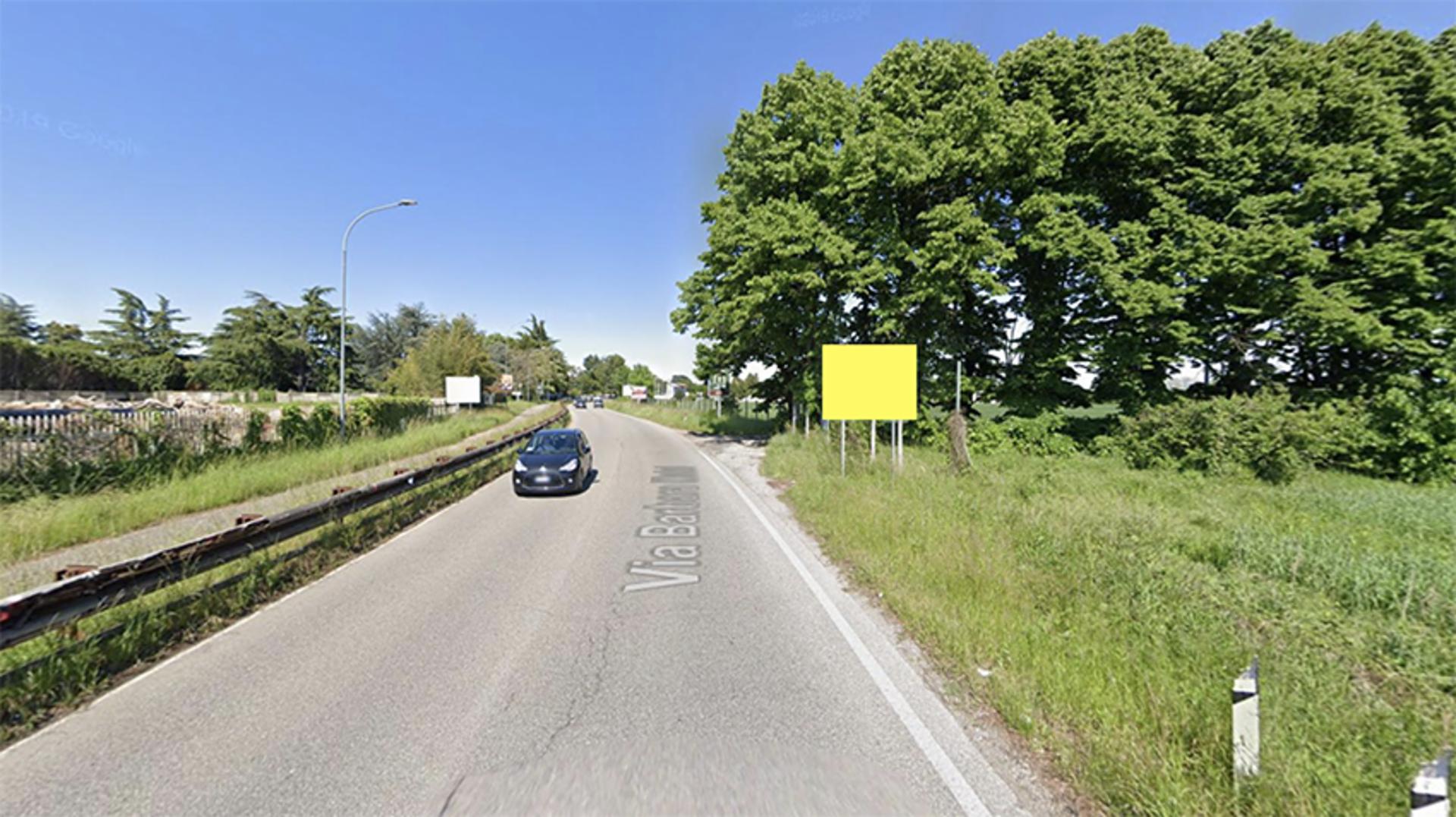 Impianto CARTELLONISTICA a Cerro Maggiore, in zona Calavera
