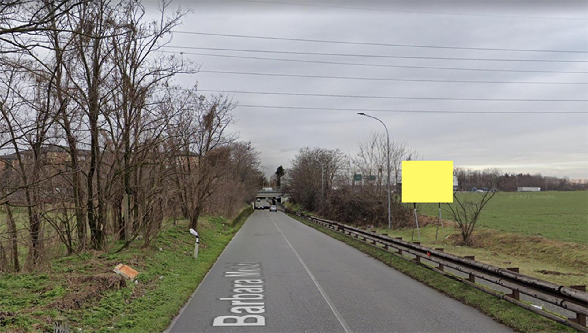 Impianto CARTELLONISTICA a Cerro Maggiore, in zona Calavera