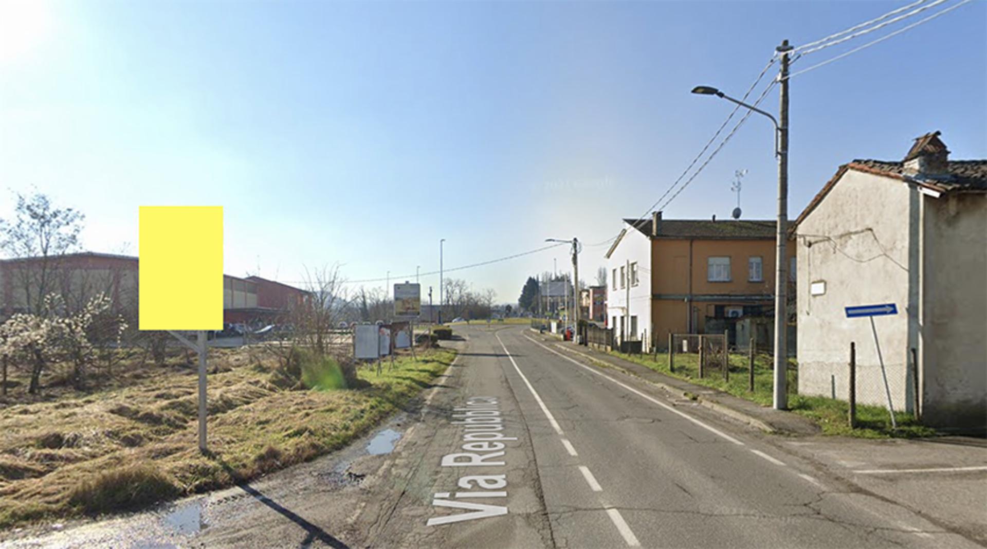 Impianto CARTELLONISTICA a Stradella, in zona Piccolo caffè