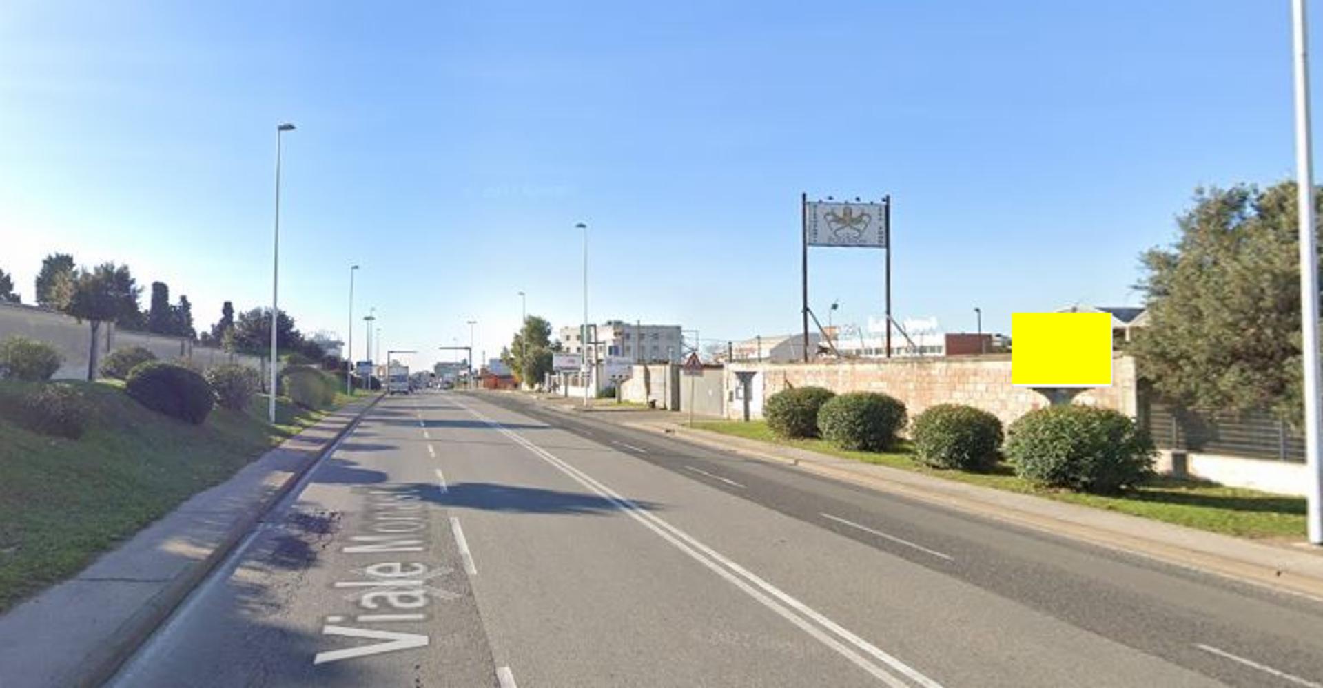 Impianto CARTELLONISTICA a Cagliari, in zona Lidl