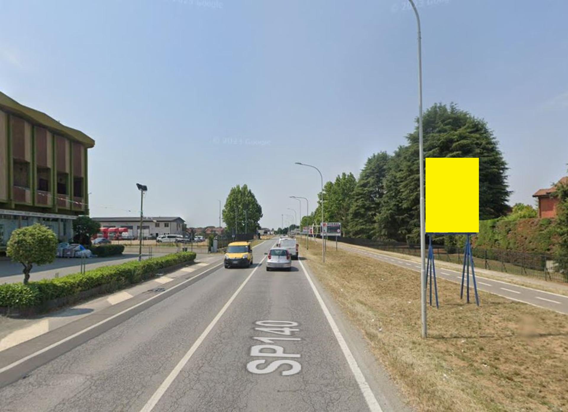 Impianto CARTELLONISTICA a Vinovo, in zona Shopping Center