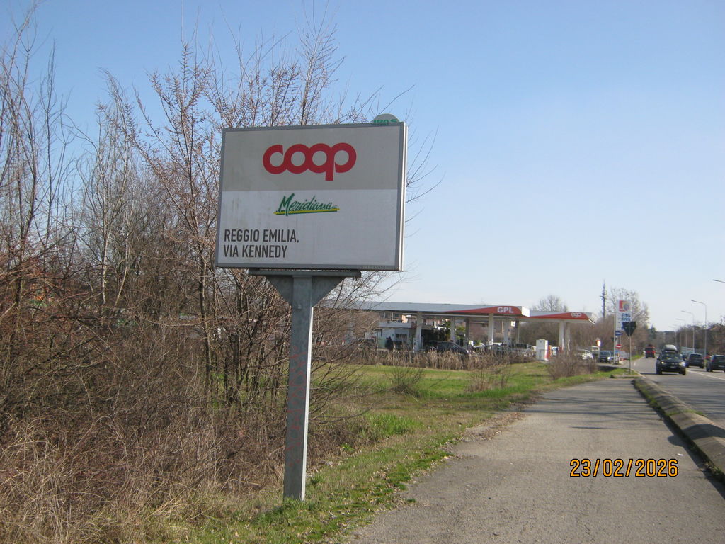 Impianto CARTELLONISTICA a Reggio nell'Emilia, in zona Campo sportivo parrocchiale S. Giuseppe