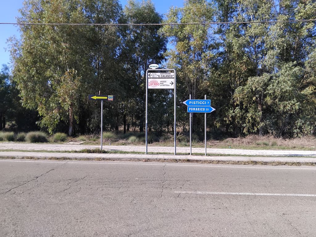 Impianto FRECCE / PREINSEGNE a Pisticci, in zona Essenza Lucano - Museo sull'Amaro Lucano