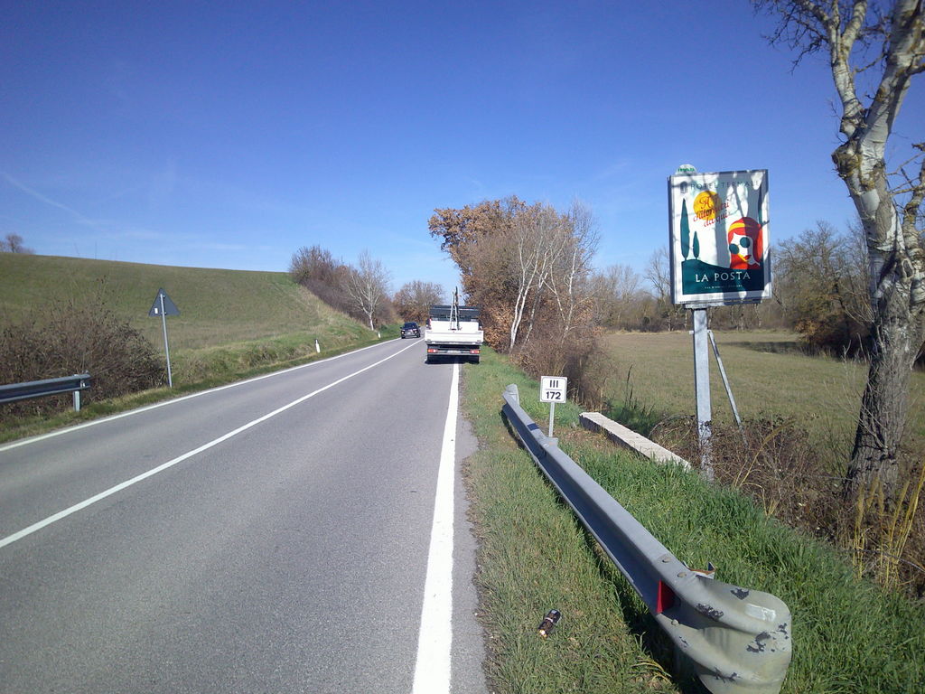 Impianto CARTELLONISTICA a Castiglione d'Orcia, in zona Bar Panini Ai Sapori Di Una Volta