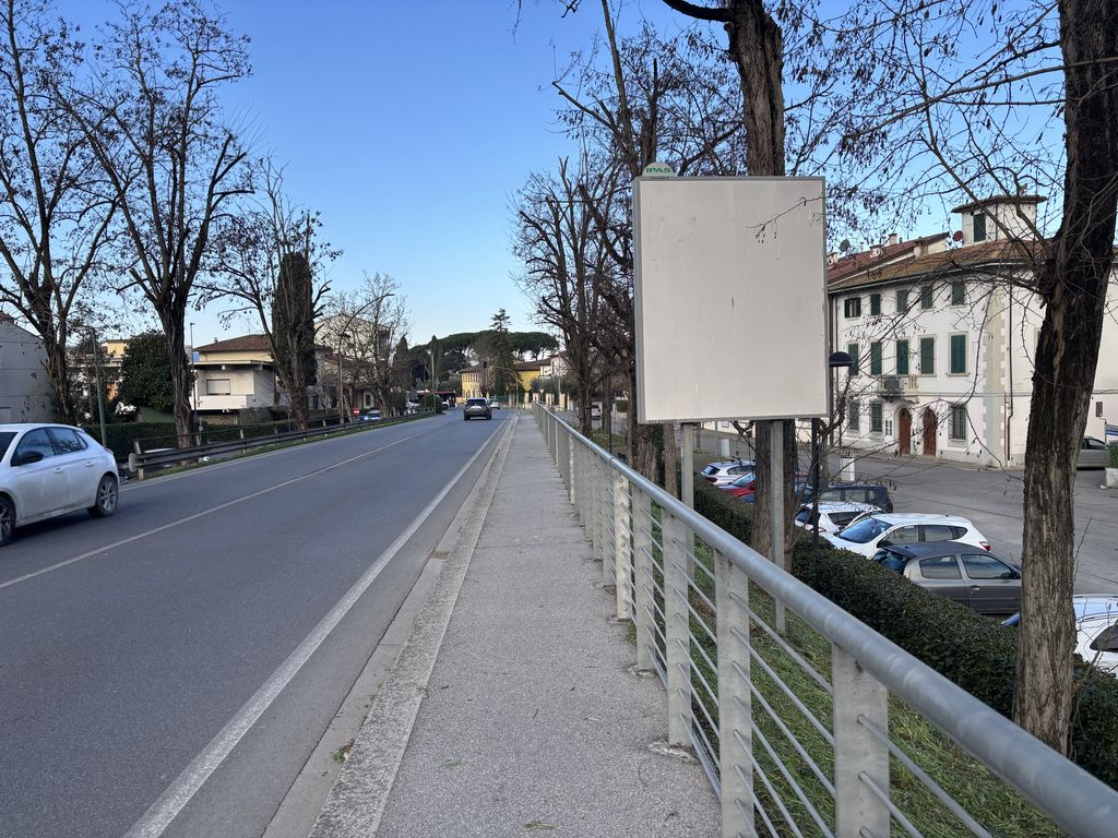 Impianto CARTELLONISTICA a Signa, in zona Circolo MCL il Gorinello