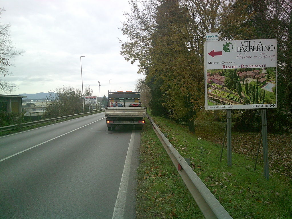 Impianto CARTELLONISTICA a San Giovanni Valdarno, in zona Bar Stadio
