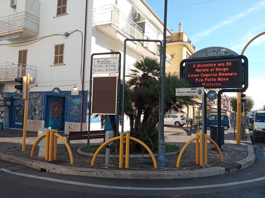 Impianto FRECCE / PREINSEGNE a Minturno, in zona Ristorante La Concordia