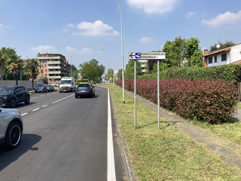 Impianto FRECCE / PREINSEGNE a Assago, in zona Caffé Hardy