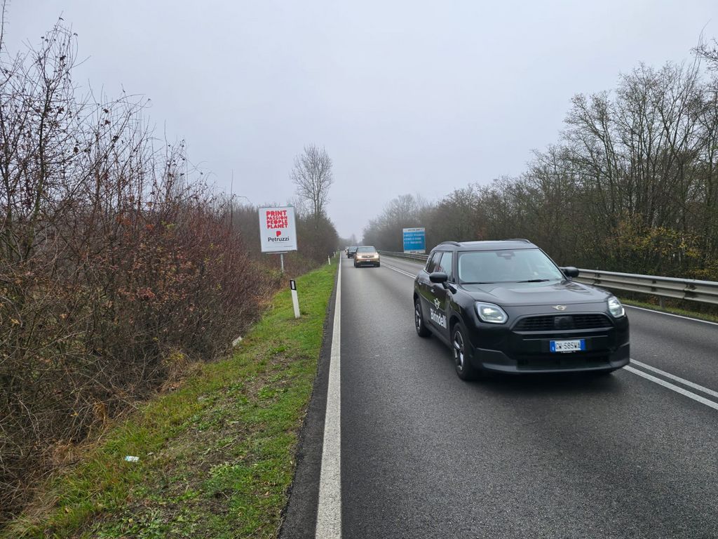 Impianto CARTELLONISTICA a Arezzo, in zona Q8