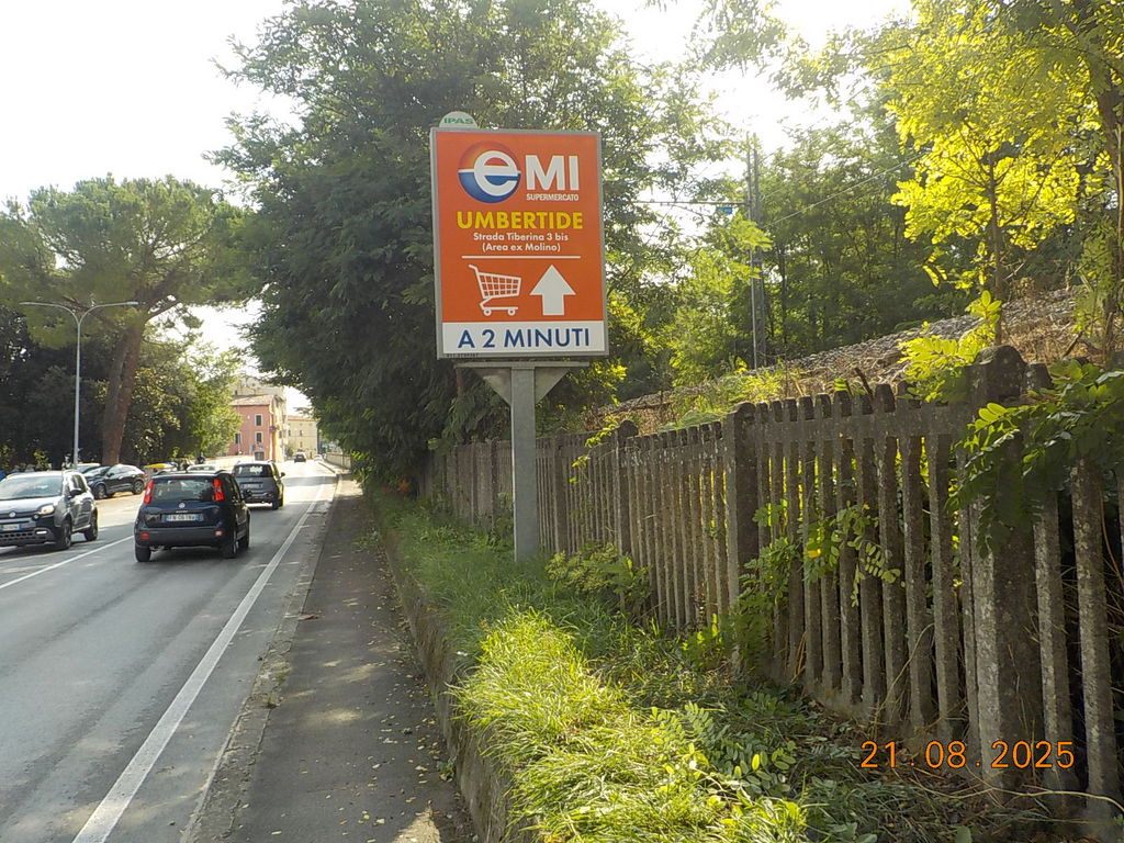Impianto CARTELLONISTICA a Umbertide, in zona Foxx Menchetti