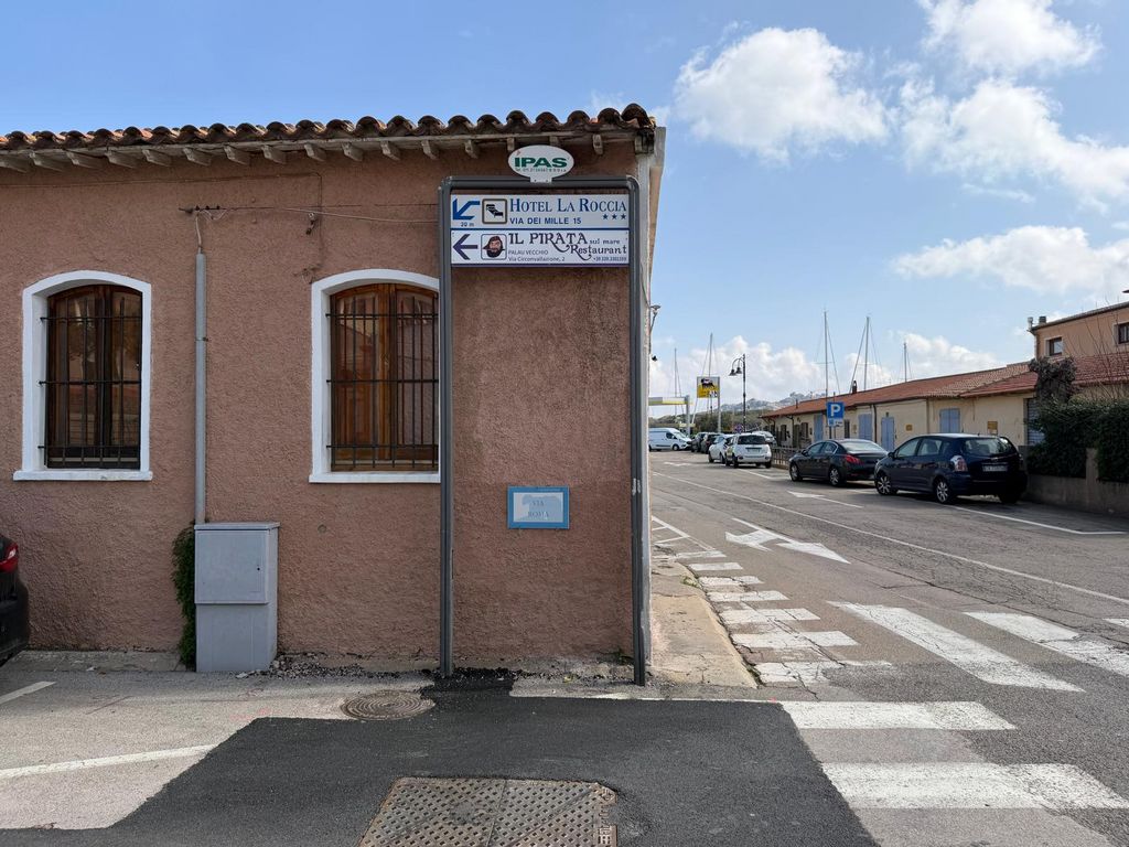 Impianto FRECCE / PREINSEGNE a Palau, in zona Robertino