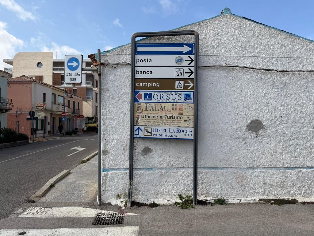Impianto FRECCE / PREINSEGNE a Palau, in zona Robertino