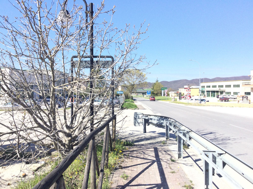 Impianto FRECCE / PREINSEGNE a Fossato di Vico, in zona Caffé Mirò